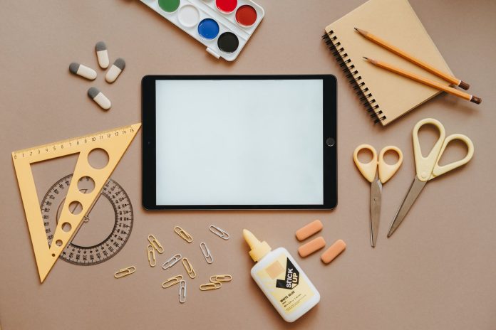pexels-photo-5088021 school themed flatlay